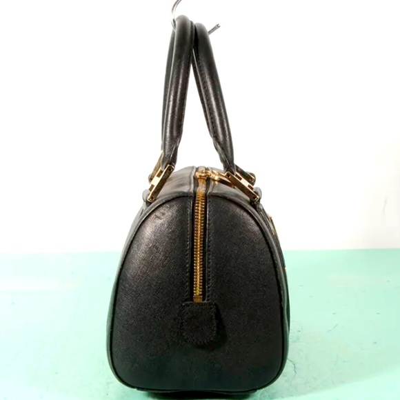 MCM Leather Tote Bag Authentic + Dust Bag ❤️❤️❤️ - Picture 5 of 11